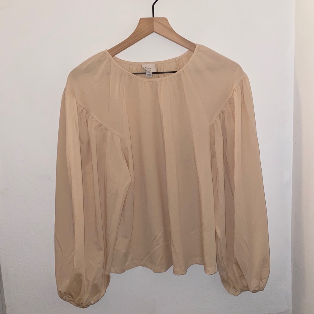 cream wide sleeve blouse